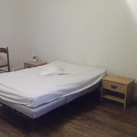 Quarto em Acomodações Particulares Chambre Spacieuse Pres Gambetta Bordéus